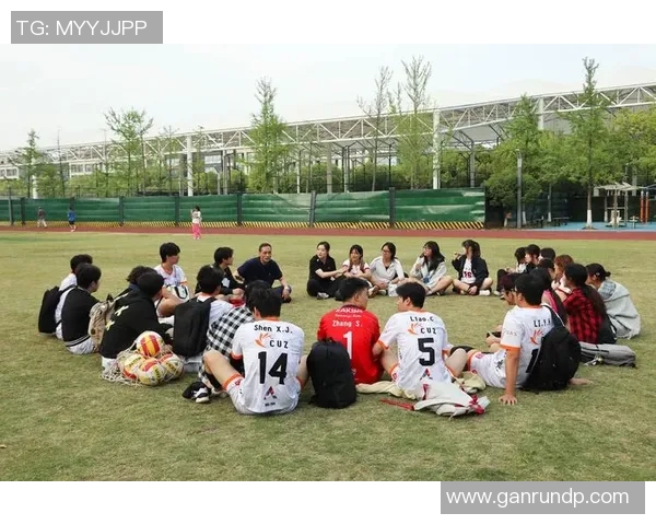 重庆排球队配合变革引热议球员默契提升助力球队新征程